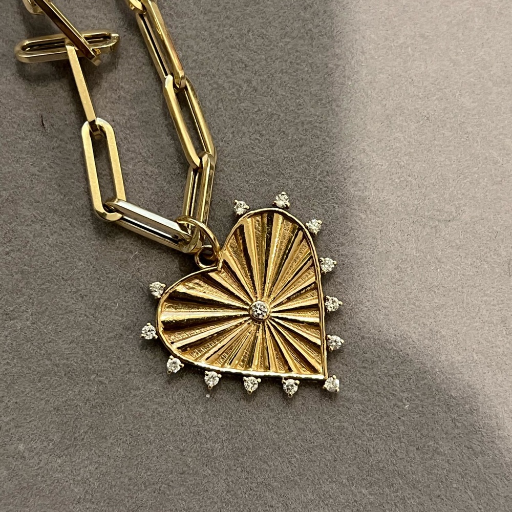 14K YG Diamond Heart Pendant